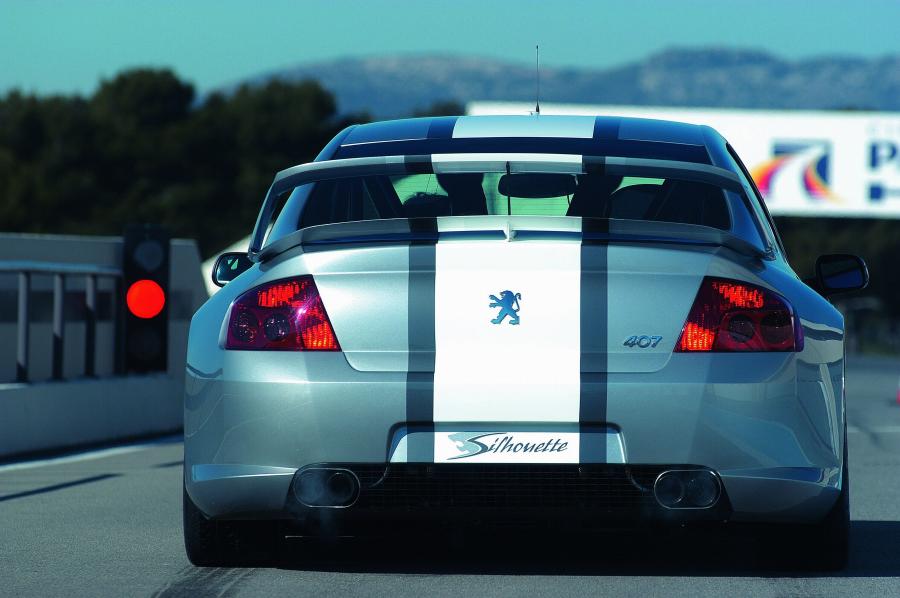 Peugeot 407 Silhouette 2004 года  (фото 10 из 32)